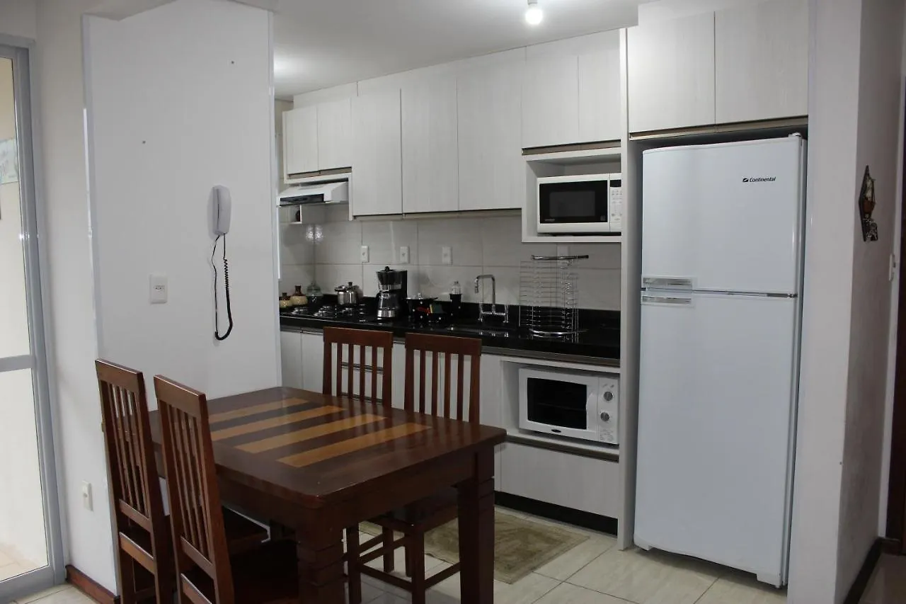 Apartamento Encantador, À 400 Metros Da Praia De Palmas, Governador Celso Ramos Appartement